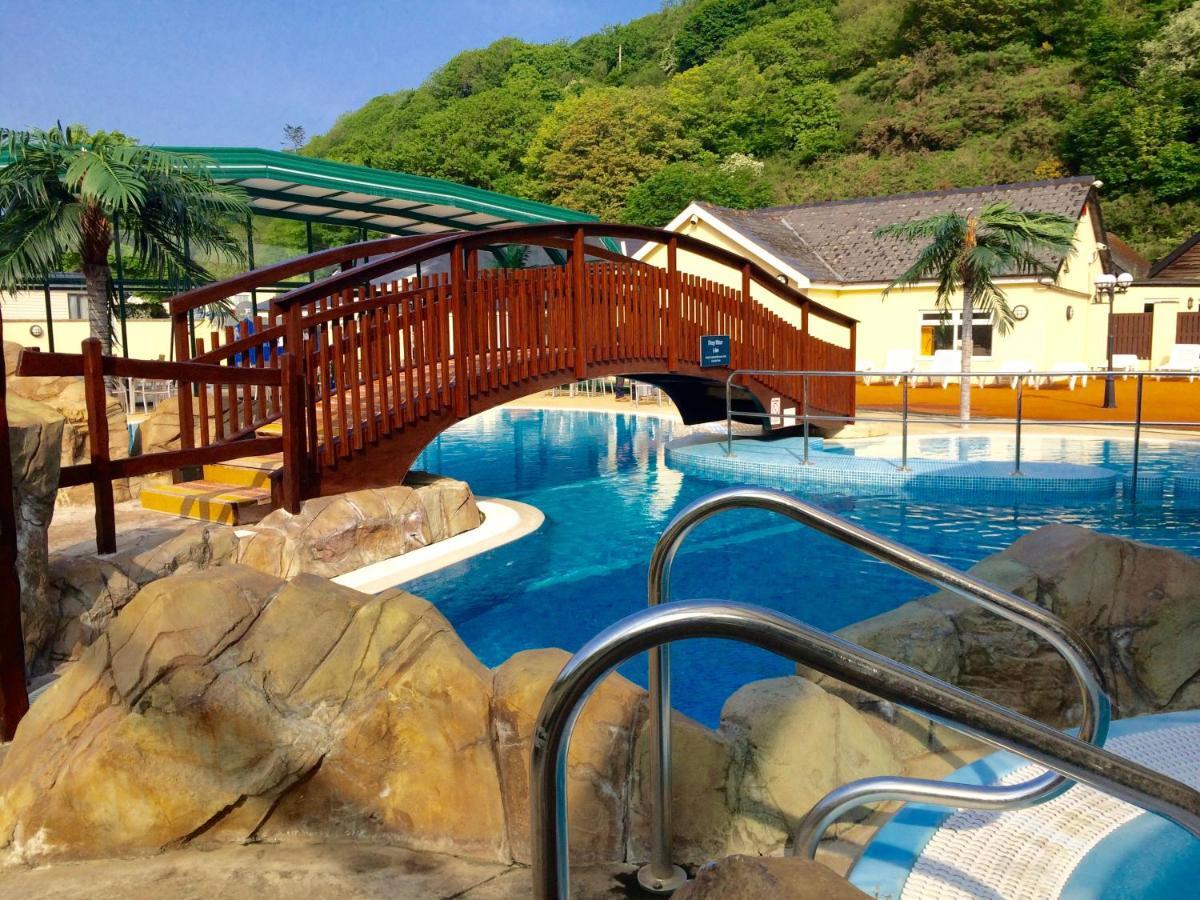 Cardigan Bay Holiday Park Rom bilde